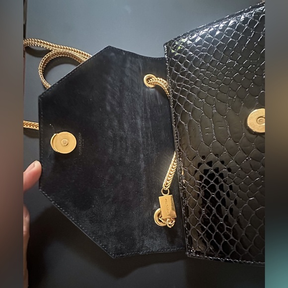 Saint Laurent Mini Betty, Patent Embossed Reptile - Picture 8 of 11